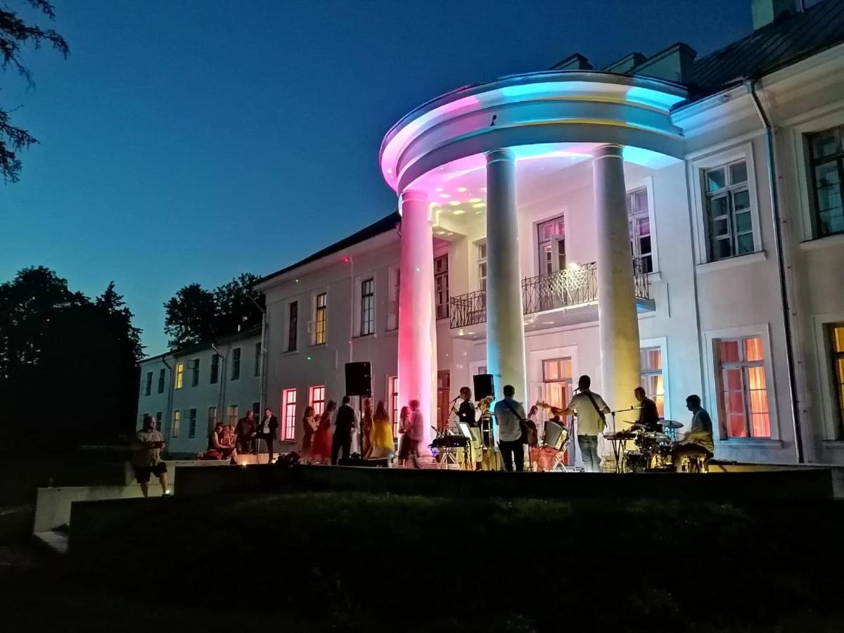 Kernu Manor Hotel & Spa Exterior foto