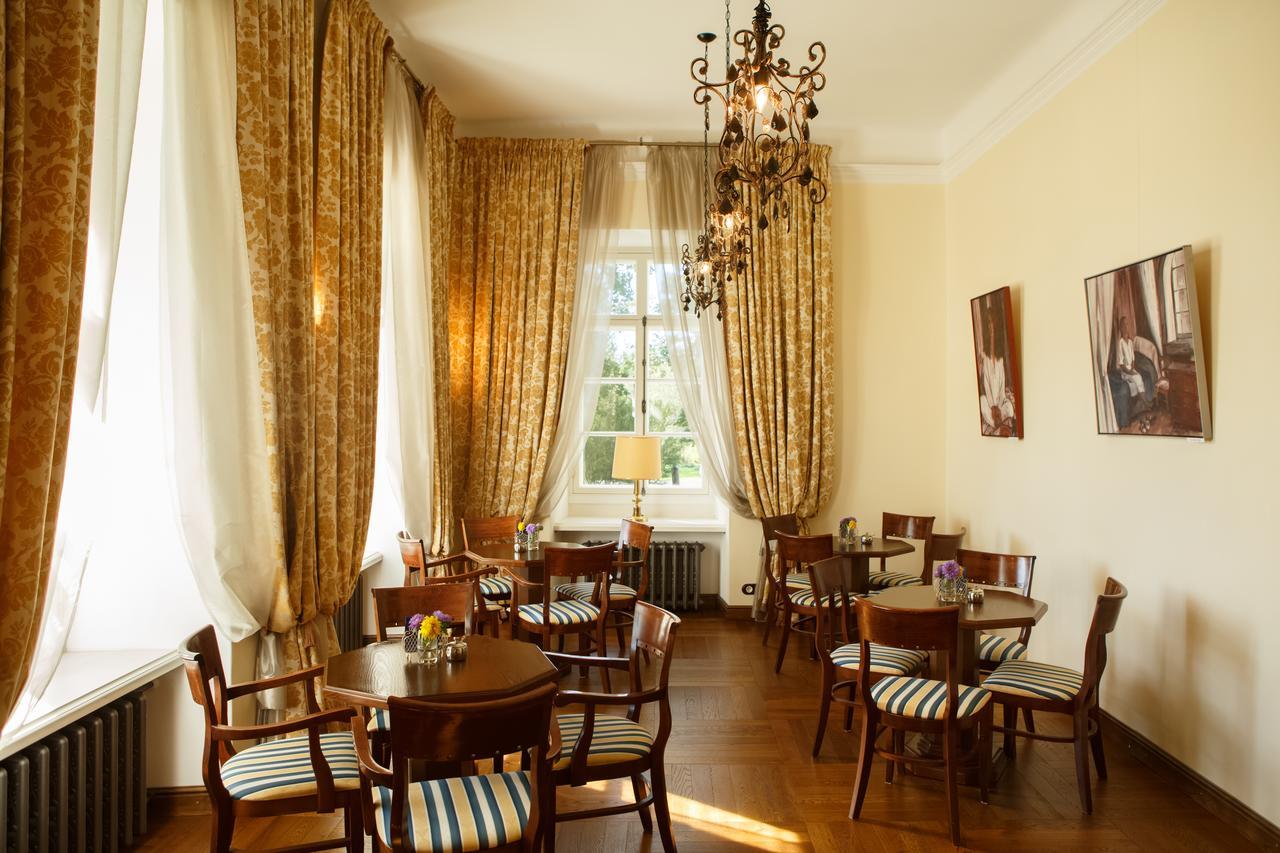 Kernu Manor Hotel & Spa Exterior foto